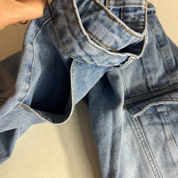 Sweet Heart Womens Cargo Jeans, Size 11, light blue - Picture 13 of 13